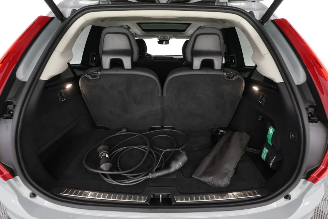 VOLVO XC90 2025
