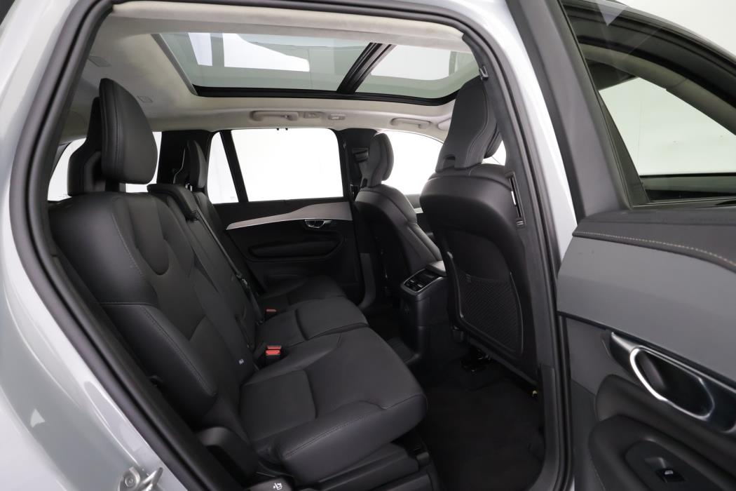 VOLVO XC90 2025