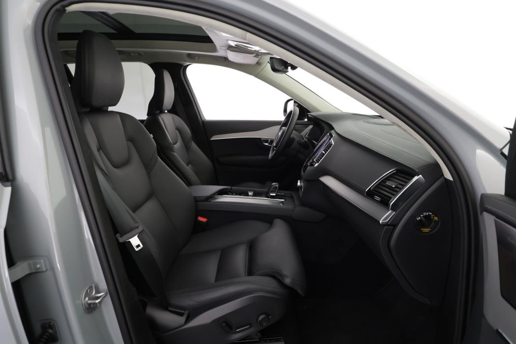 VOLVO XC90 2025