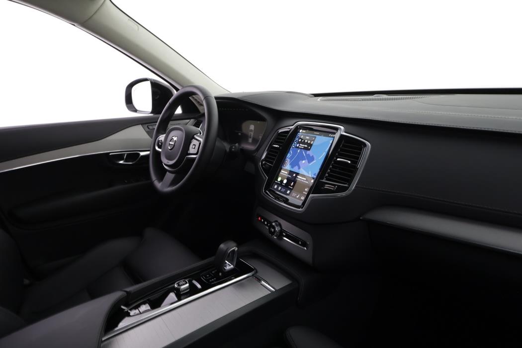 VOLVO XC90 2025