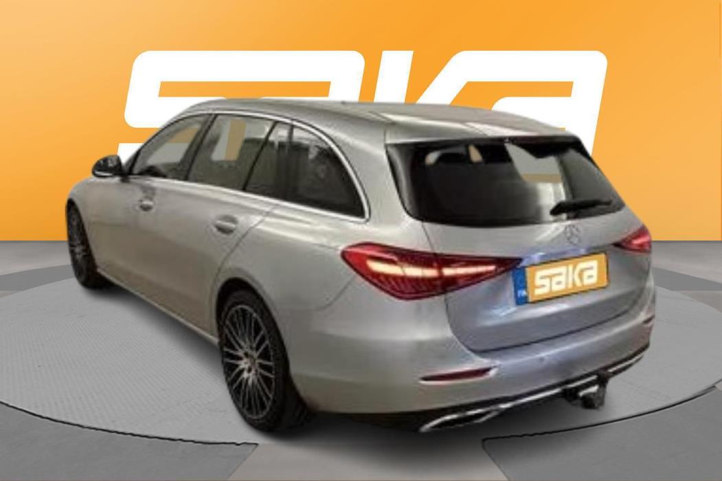 MERCEDES-BENZ C 2023