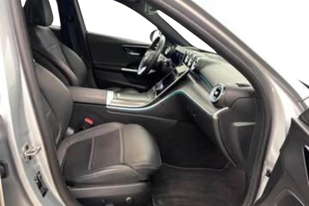 MERCEDES-BENZ C 2023