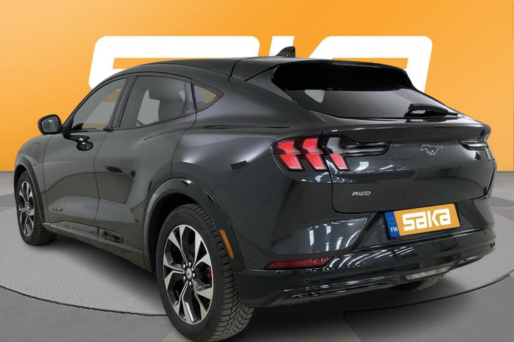 FORD Mustang Mach-E 2022