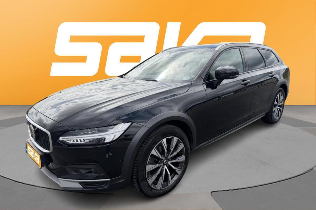 VOLVO V90 Cross Country 2022