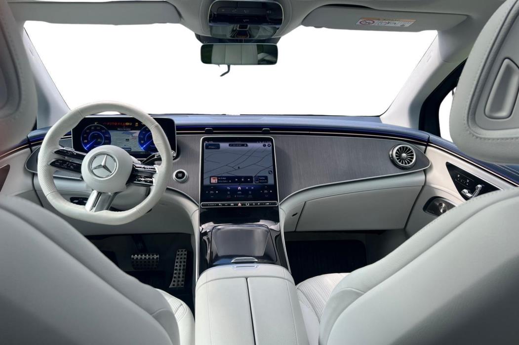 MERCEDES-BENZ EQE SUV 2024