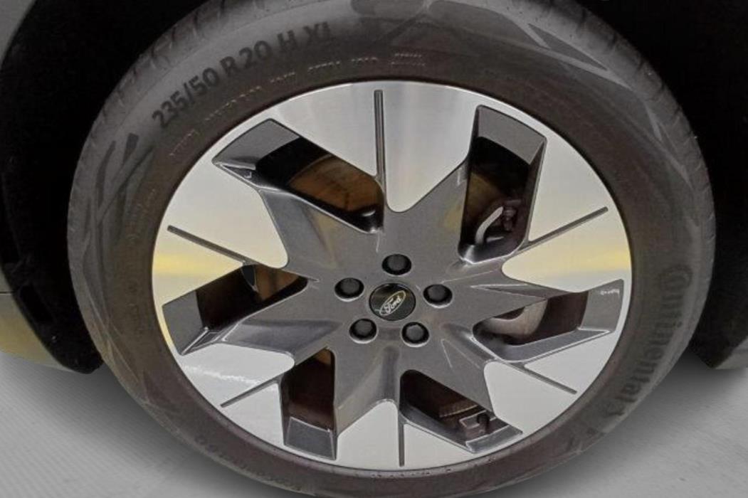 FORD Explorer 2024