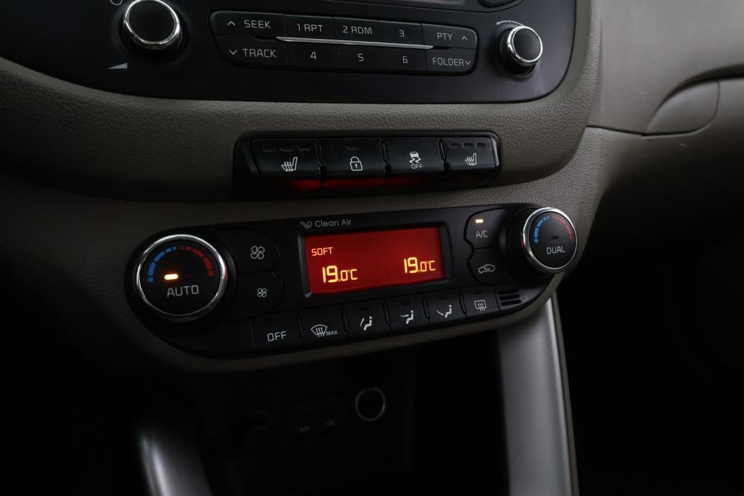 KIA cee'd 2013