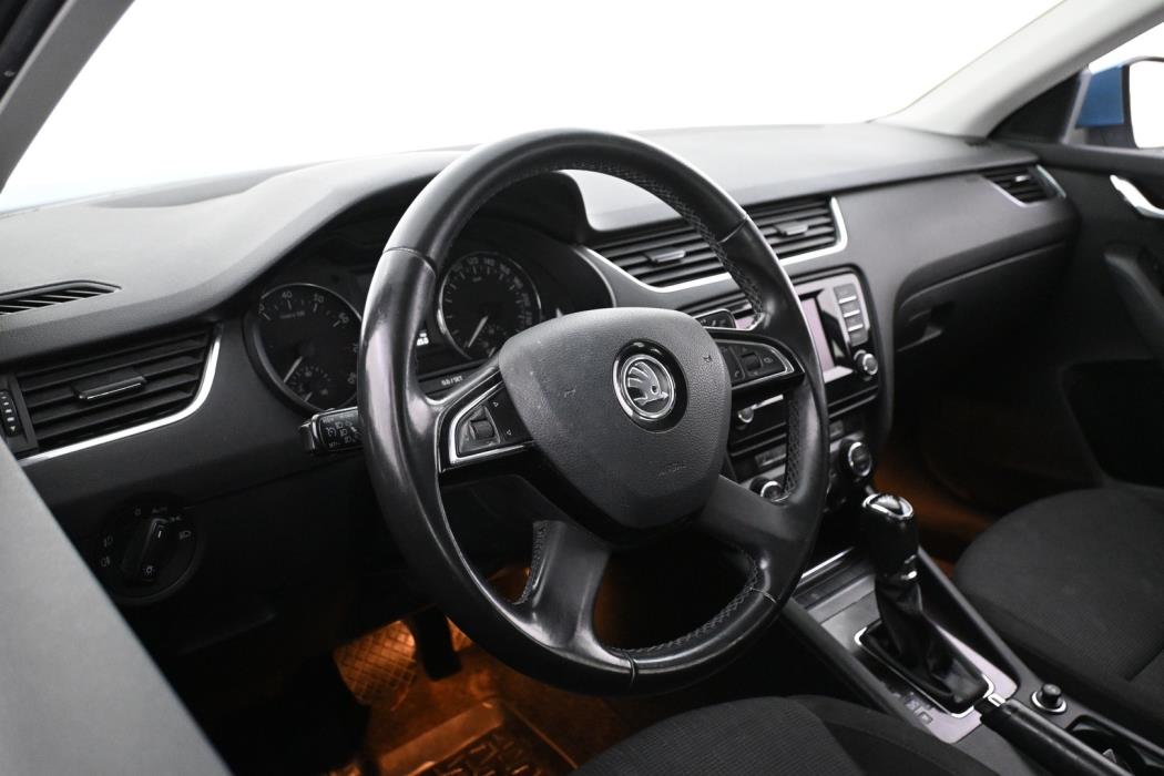 SKODA Octavia 2013