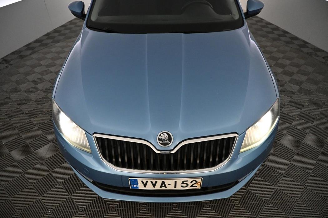 SKODA Octavia 2013