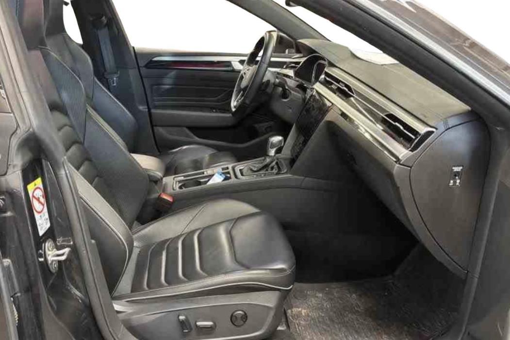 VOLKSWAGEN Arteon 2023