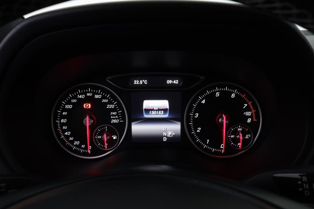 MERCEDES-BENZ B 2018
