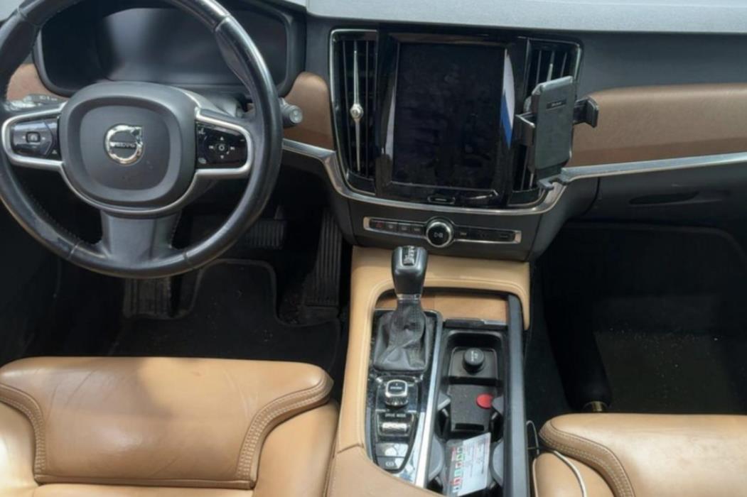 VOLVO V90 2017