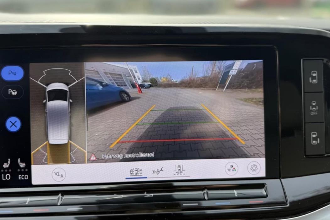 VOLKSWAGEN Multivan 2022