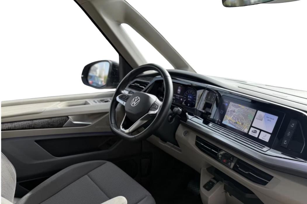 VOLKSWAGEN Multivan 2022
