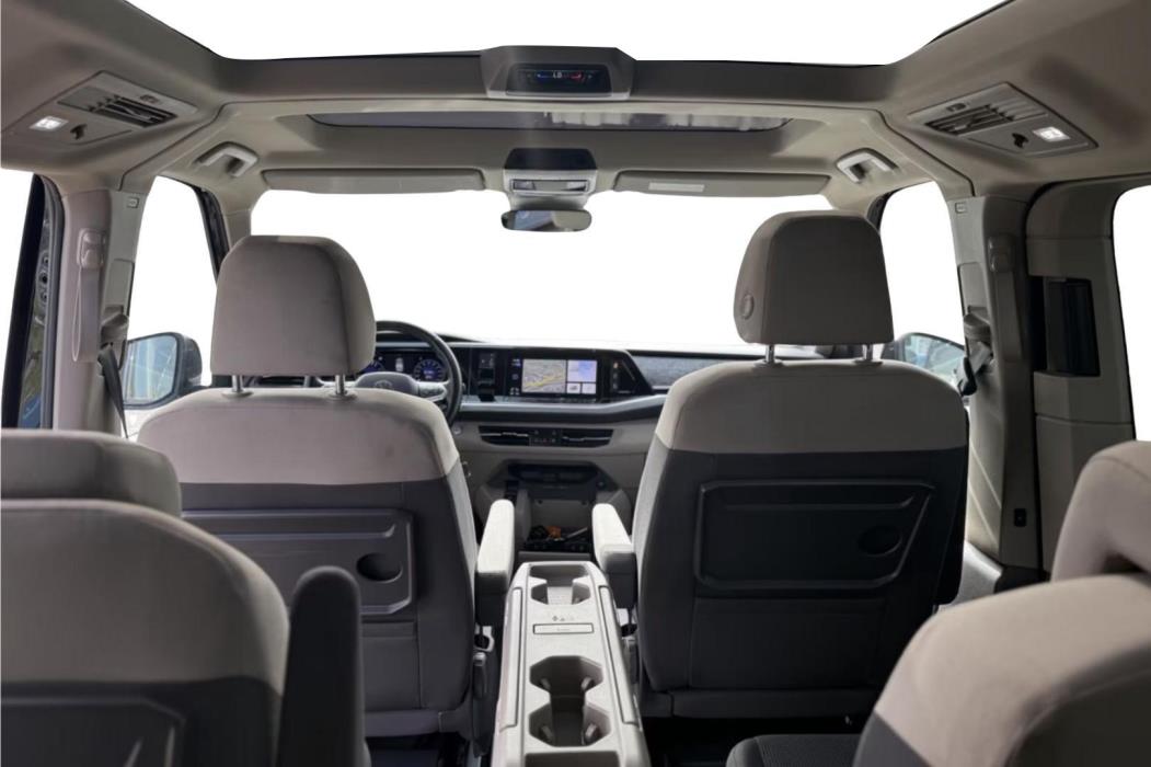 VOLKSWAGEN Multivan 2022