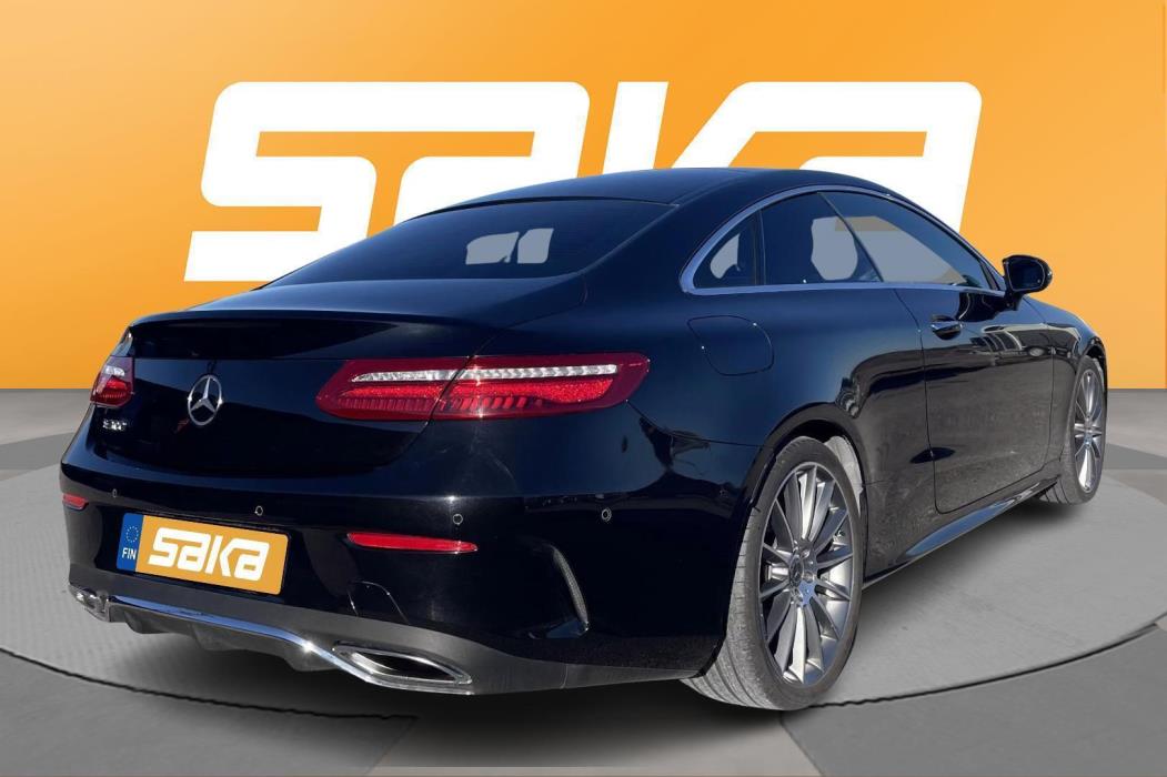 MERCEDES-BENZ E 2017