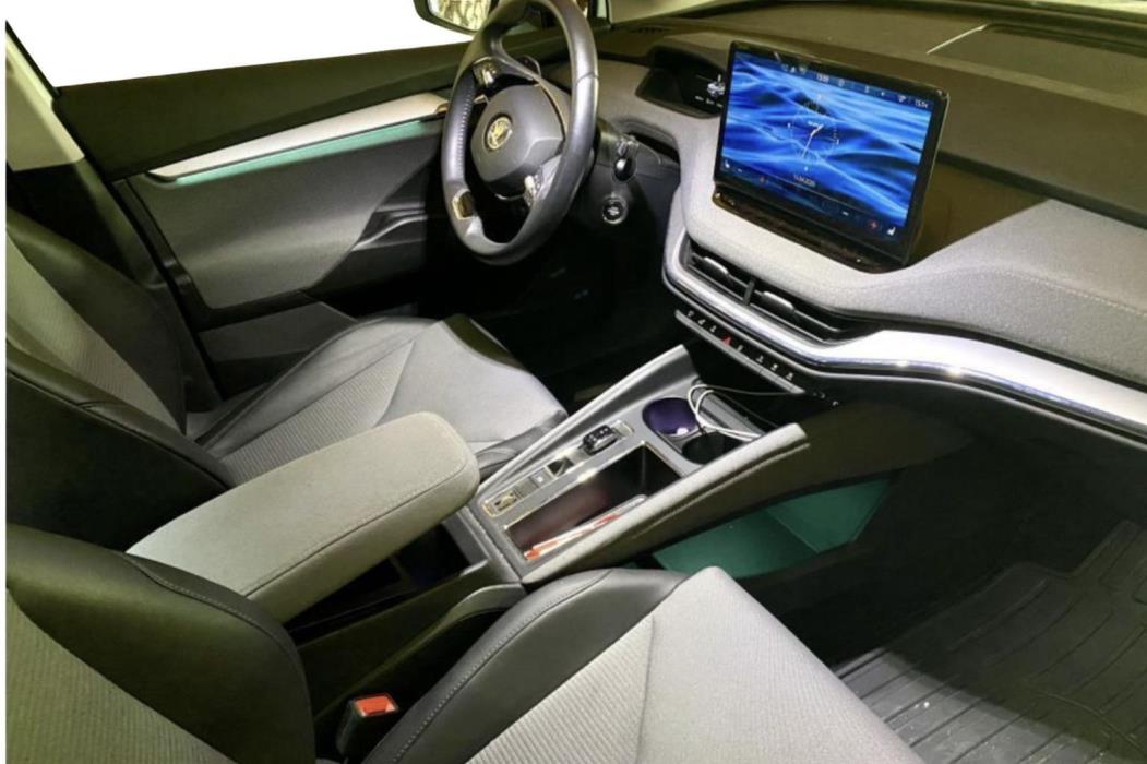 SKODA Enyaq 2023