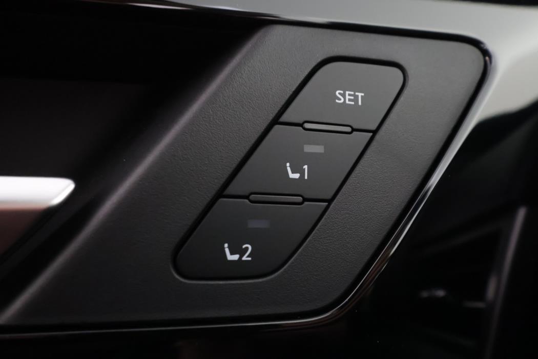 MITSUBISHI Outlander 2026