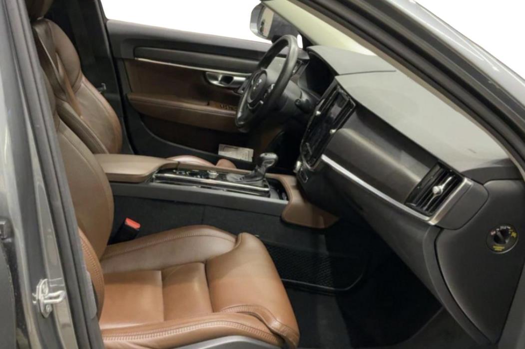 VOLVO V90 Cross Country 2020