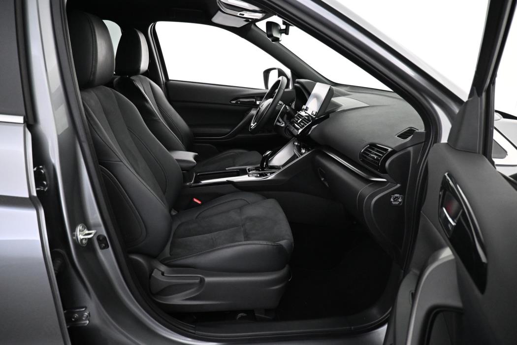 MITSUBISHI Eclipse Cross 2024