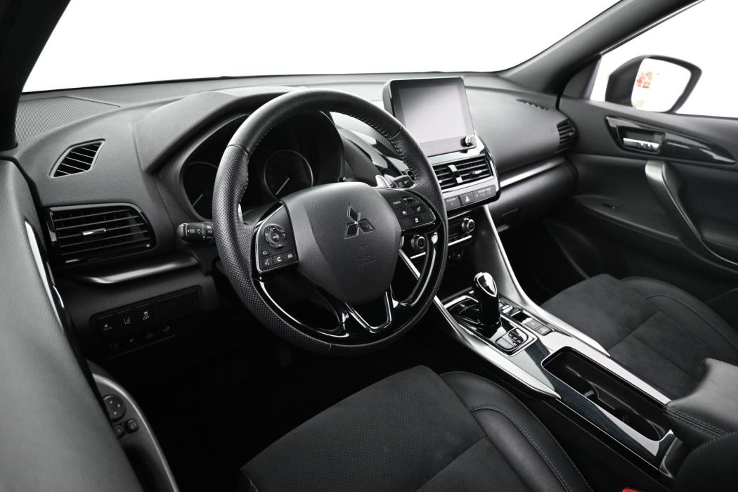 MITSUBISHI Eclipse Cross 2024