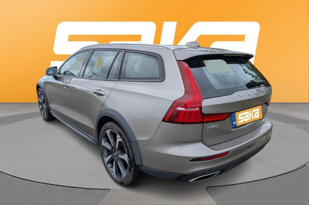 VOLVO V60 Cross Country 2019