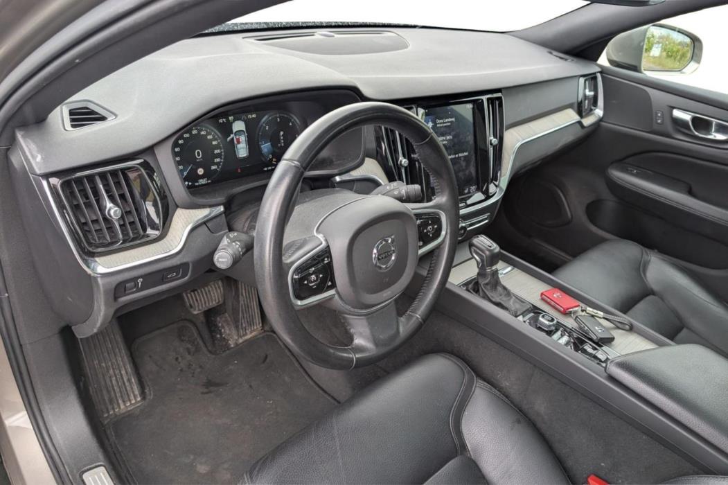 VOLVO V60 Cross Country 2019
