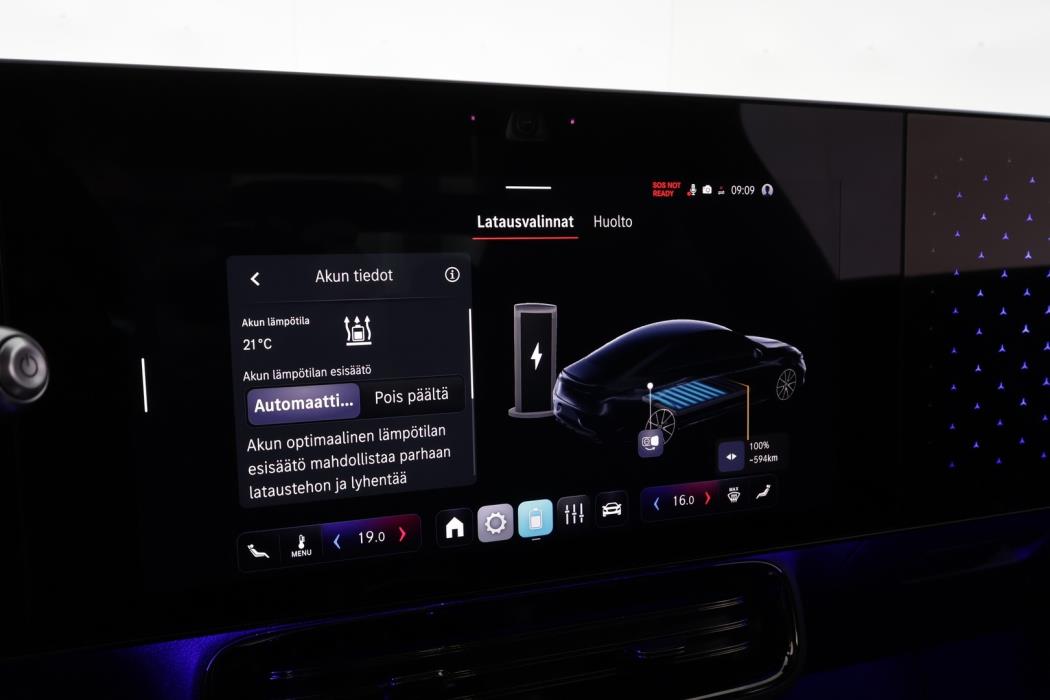 MERCEDES-BENZ CLA 2025