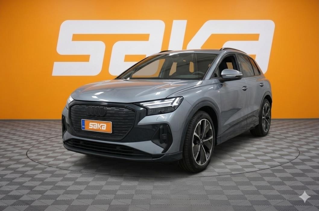 AUDI Q4 e-tron 2022