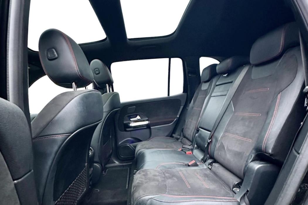 MERCEDES-BENZ EQB 2022