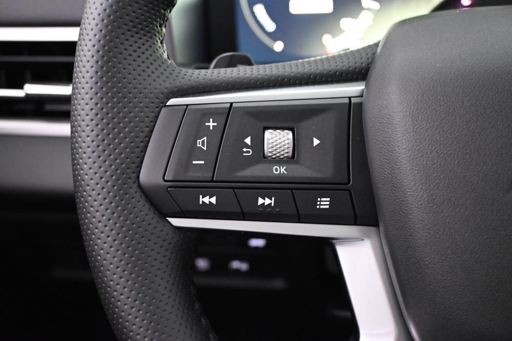 MITSUBISHI Outlander 2025