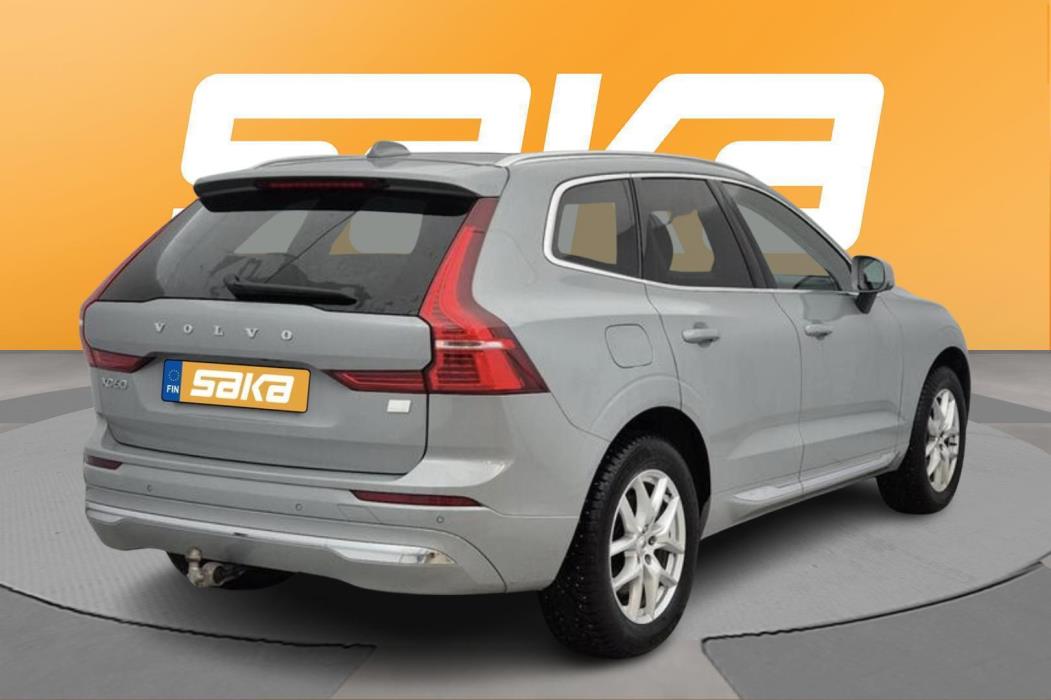 VOLVO XC60 2024