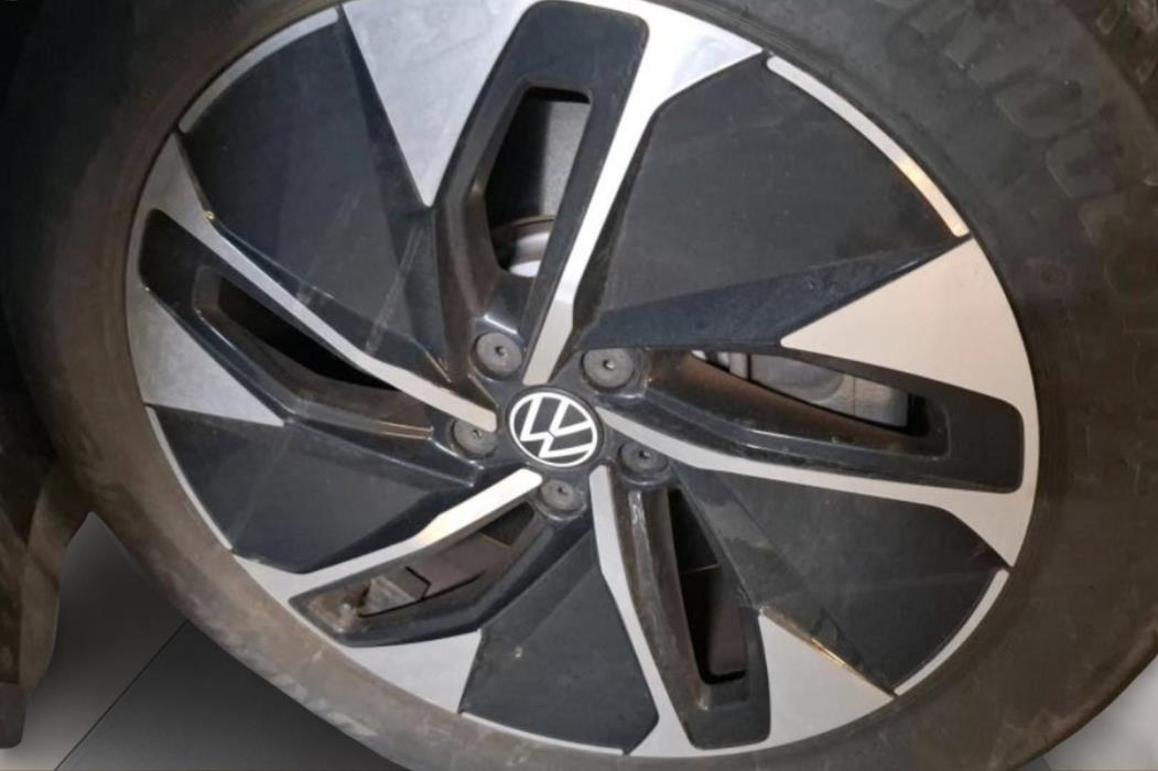 VOLKSWAGEN ID.4 2023