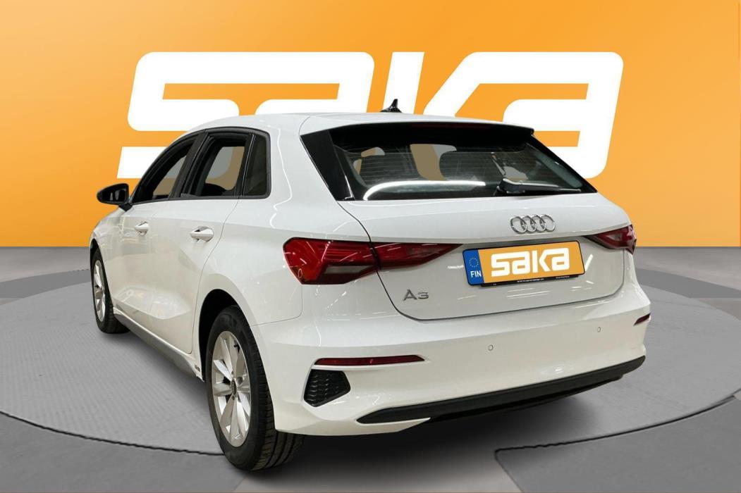 AUDI A3 2024