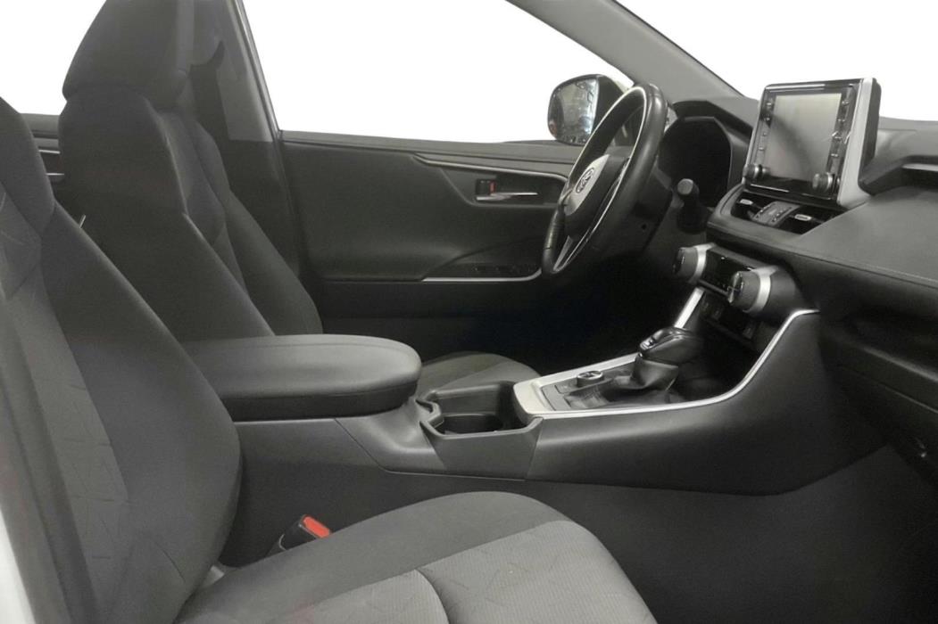 TOYOTA RAV4 2021