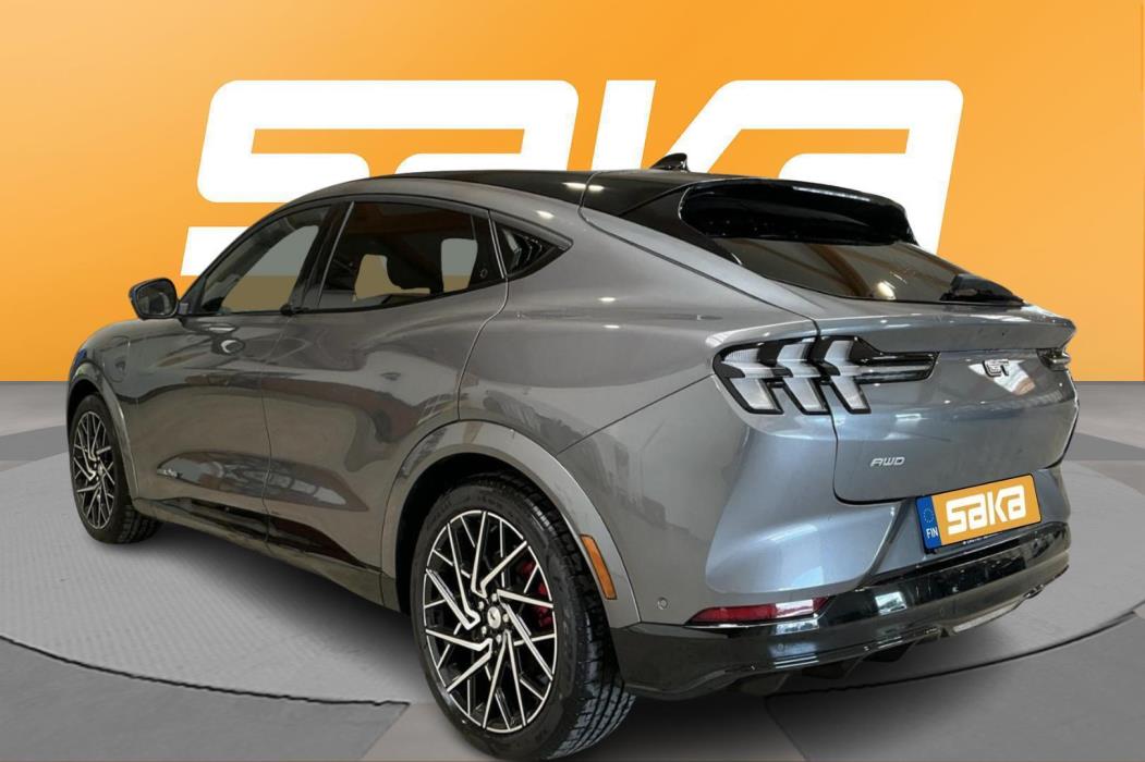 FORD Mustang Mach-E 2023