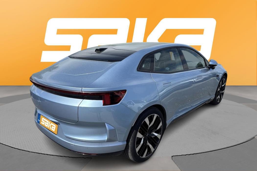 POLESTAR 4 2025