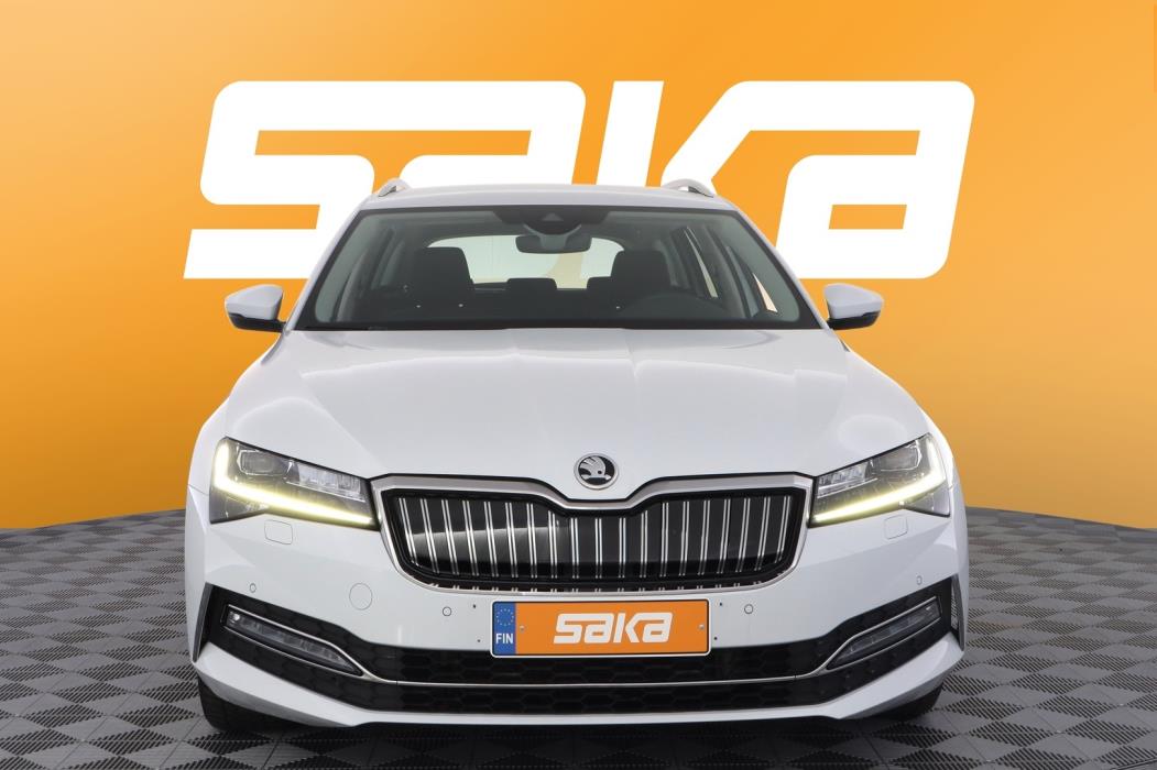 SKODA Superb 2022