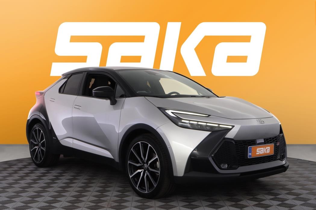 TOYOTA C-HR 2024