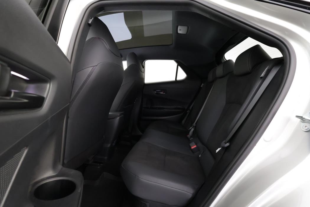 TOYOTA C-HR 2024