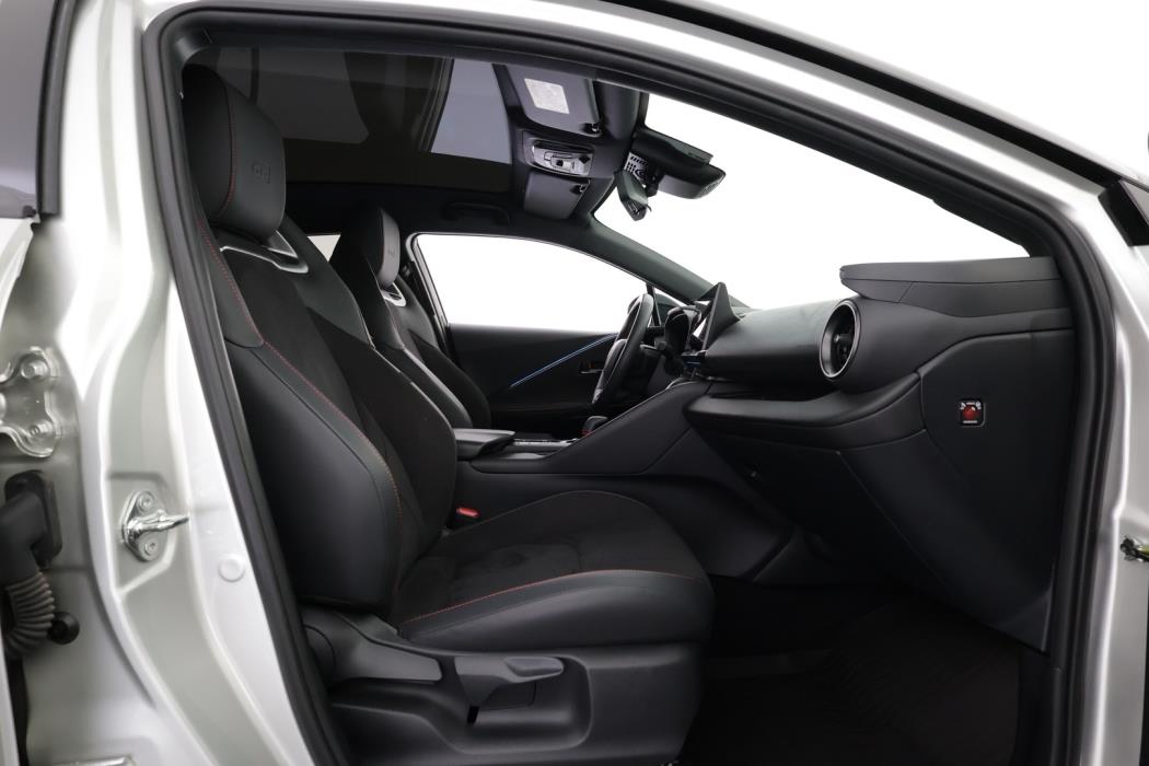 TOYOTA C-HR 2024