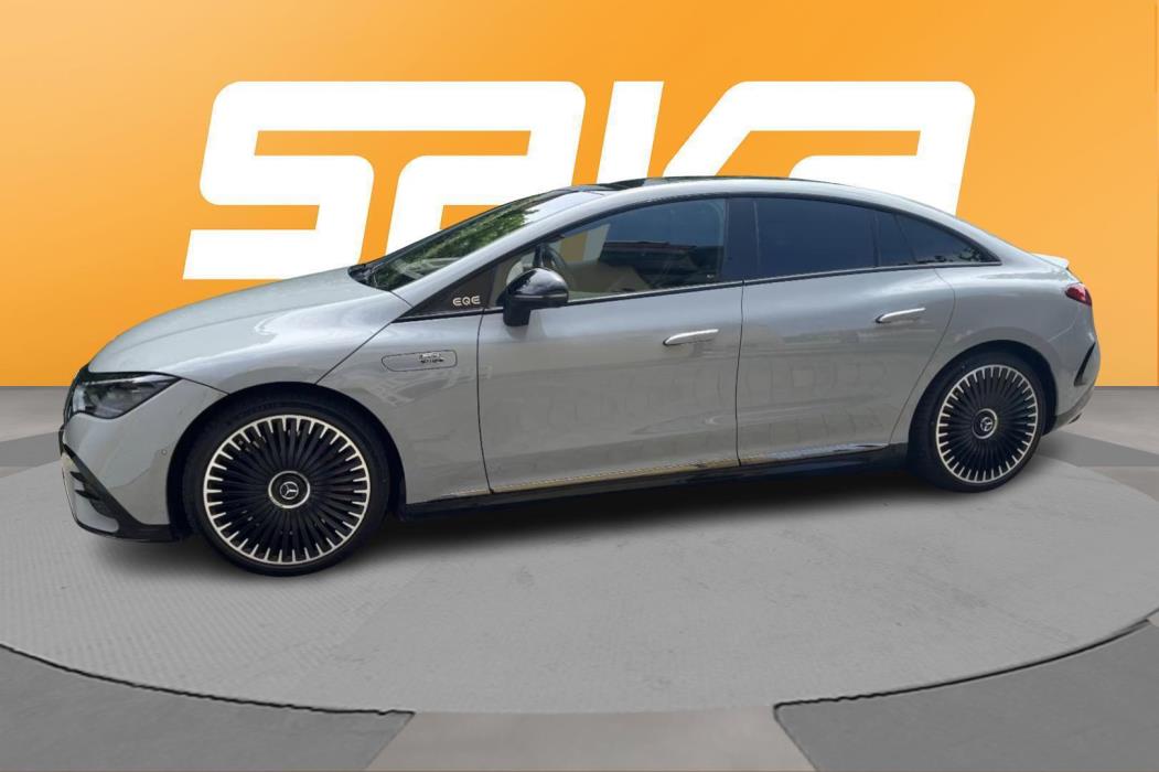 MERCEDES-BENZ EQE 2023