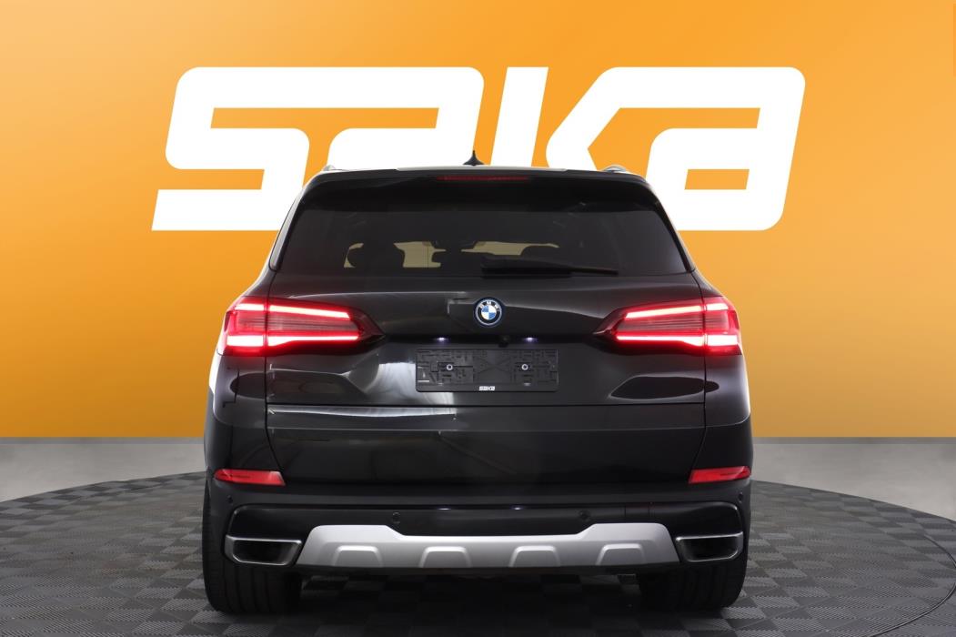 BMW X5 2021