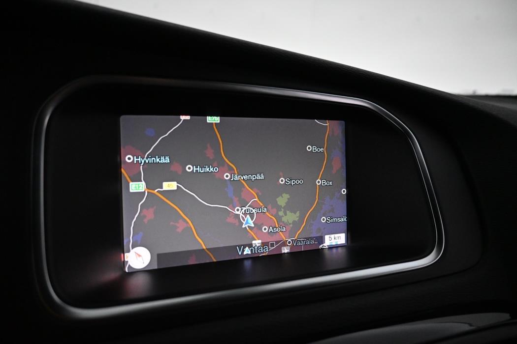 VOLVO V40 2019