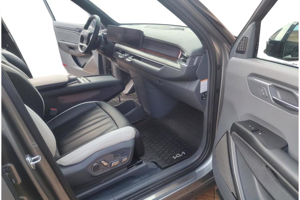 KIA EV9 2024