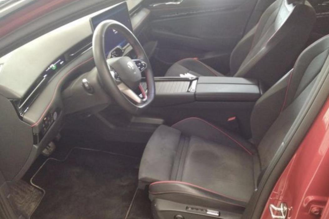 VOLKSWAGEN ID.7 2025