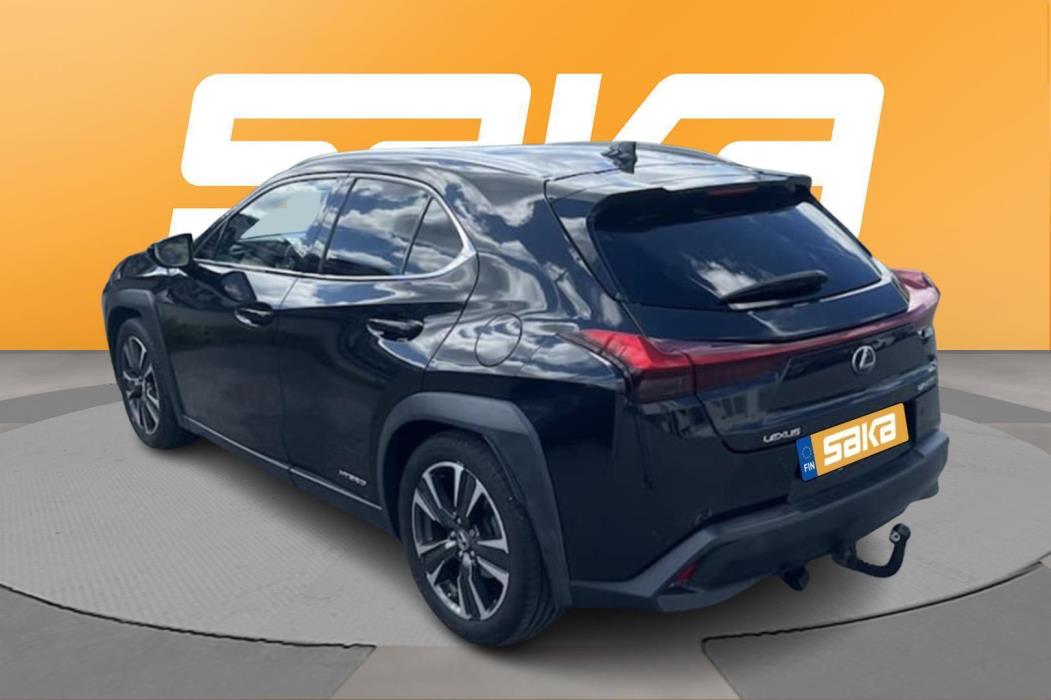 LEXUS UX 2019