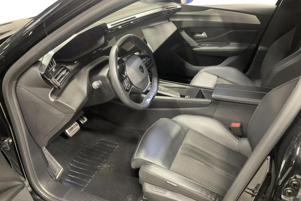 PEUGEOT 408 2023