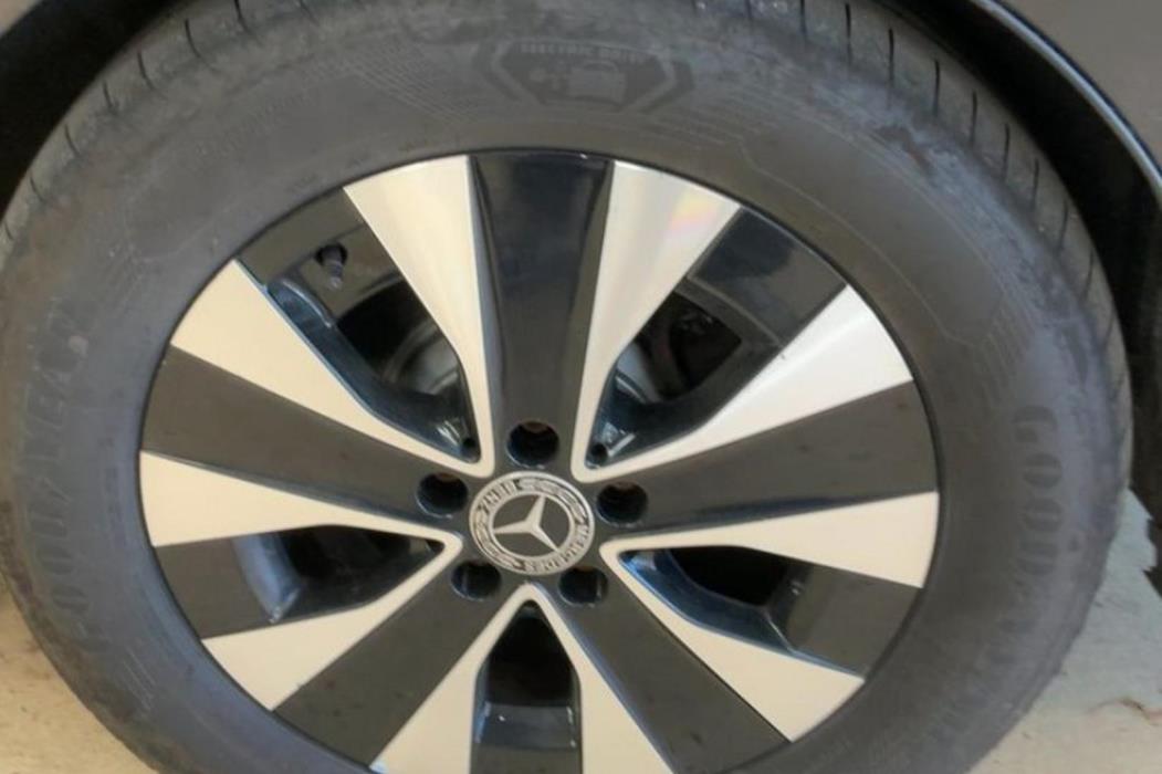 MERCEDES-BENZ EQV 2020