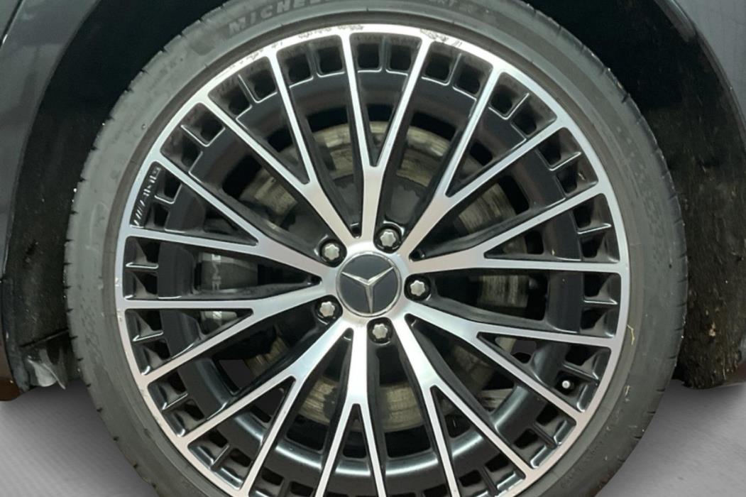 MERCEDES-BENZ EQE 2023